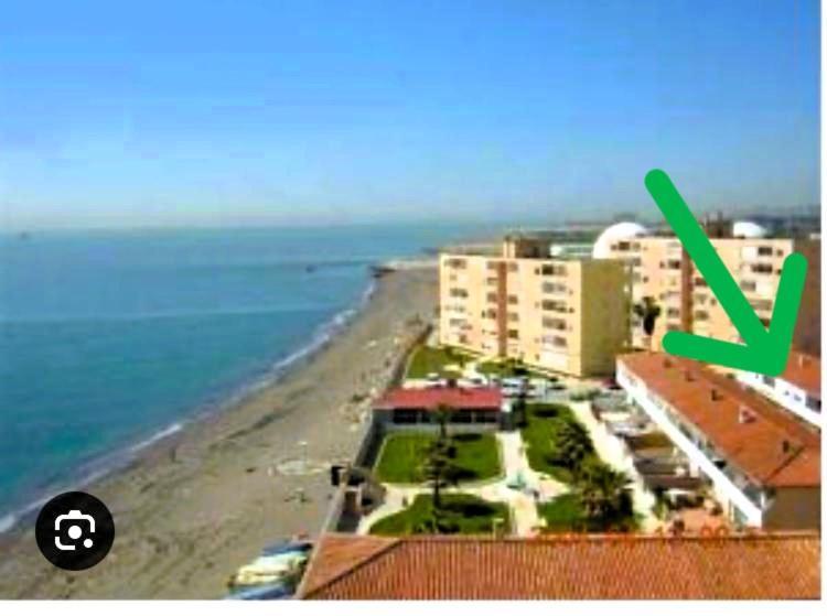 Acogedora Casa Junto Al Mar ,Cerca Del Centro Urbano Apartment Malaga Exterior photo